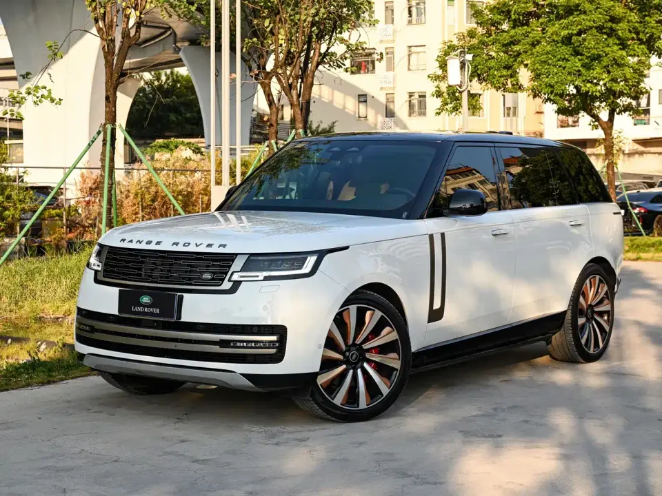 Land Rover Range Rover Model 3.0 L6 400PS SE Long Wheelbase Version 2026