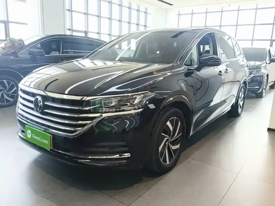 Volkswagen Viloran 330TSI Luxury Edition 2023