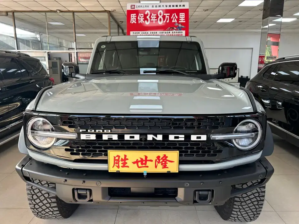 Ford Bronco 2.3T Badlands 2025