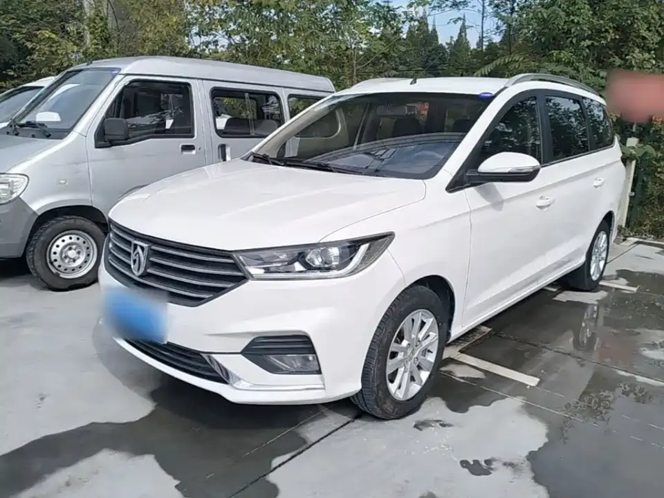 Baojun 360 1.5L Manual Elite China VI 2019