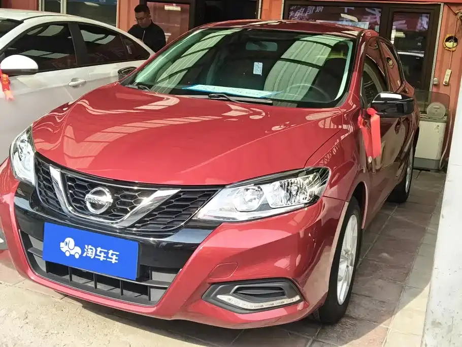 Nissan Tiida 1.6L CVT Cool Edition 2021