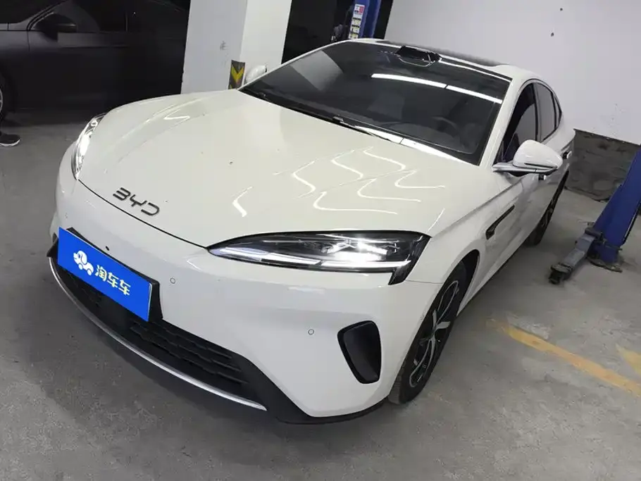 BYD Seal 07 DM-i DM-i 1.5T 230km Flagship 2025