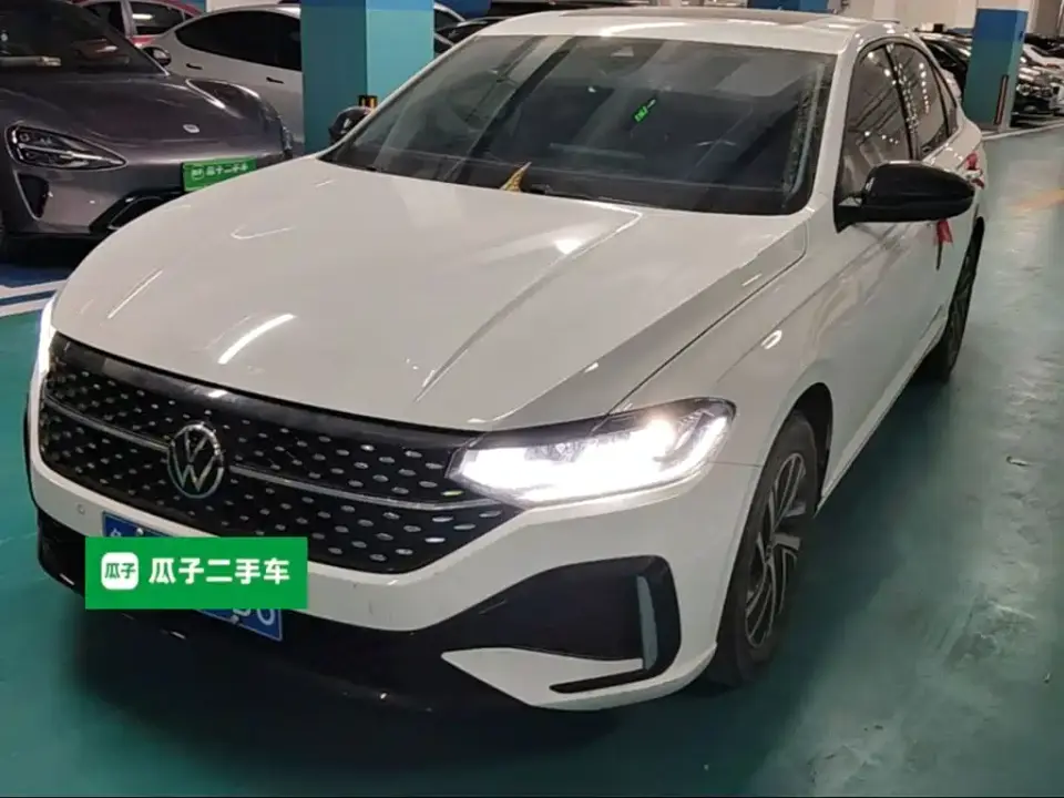 Volkswagen Lavida Model 300TSI DSG Starlight Leading Edition 2024
