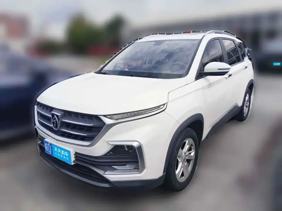 Baojun 530 1.5T Manual Luxury (7-seater) China V 2019