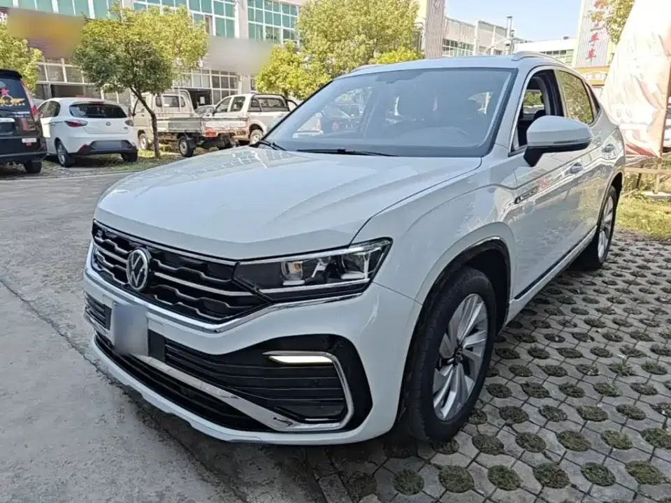 Volkswagen Tayron X 330TSI 2WD Premium Smart Edition 2022