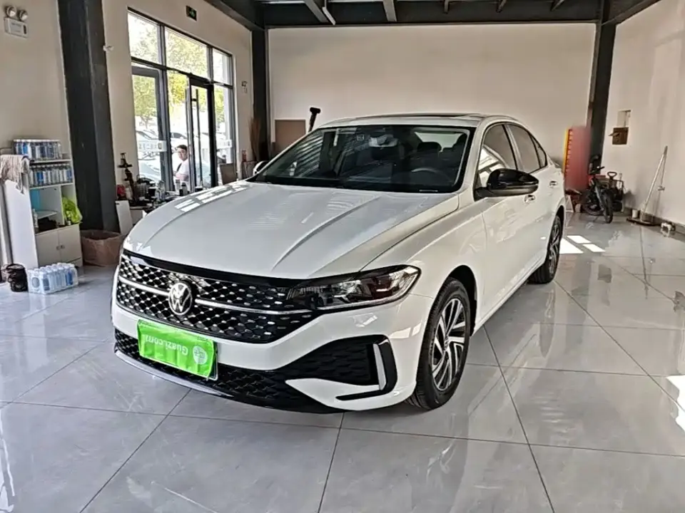 Volkswagen Lavida Model 300TSI DSG Starlight Full Comfort Edition 2024