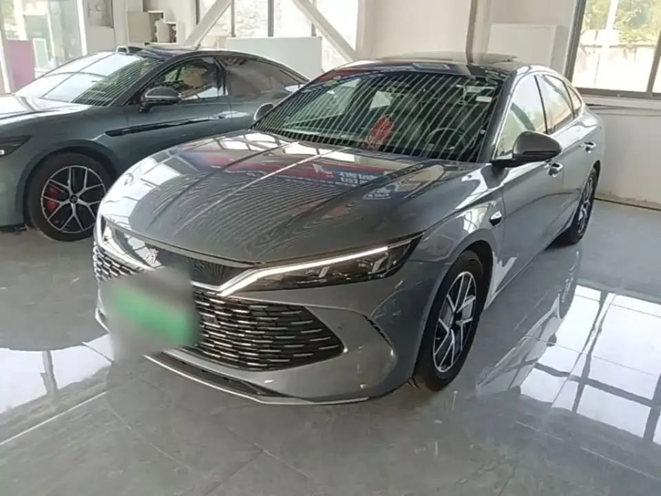 BYD Qin L DM-i Smart Drive 80KM Premium 2025