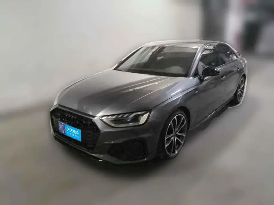 Audi A4L 40 TFSI quattro Luxury Sport 2023
