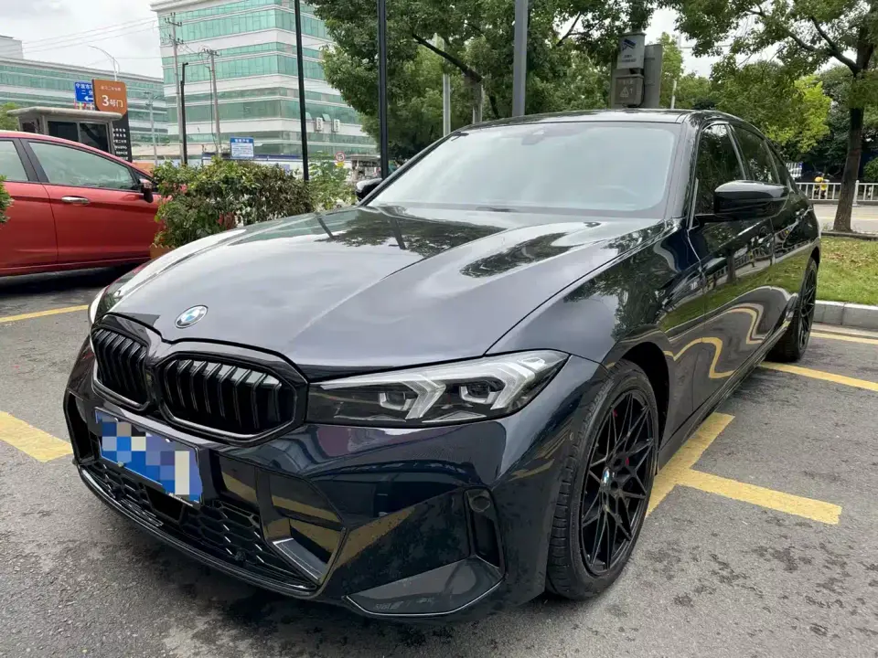 BMW 3 Series 330Li M Sport Shadowline Package 2026