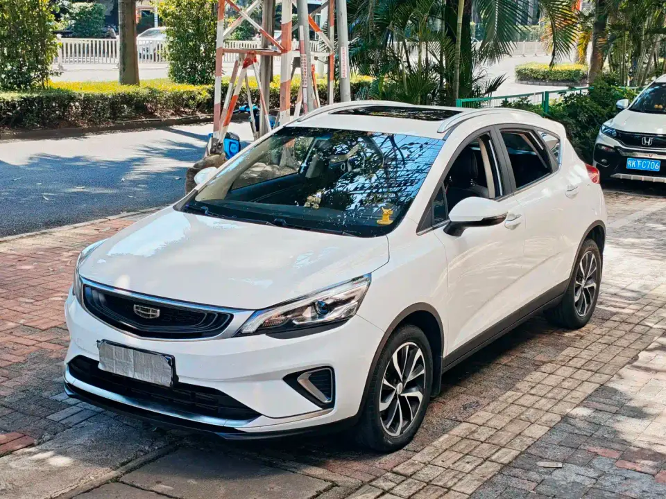 Geely Emgrand GS 1.4T CVT Elegance 2019