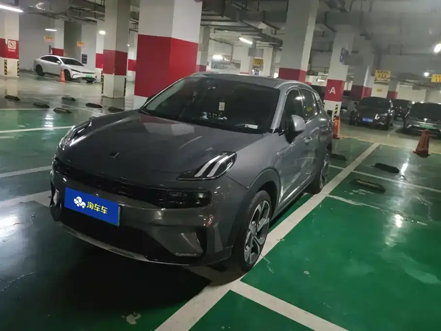 Lynk & Co 06 EM-P PHEV 84KM Range Pro 2021