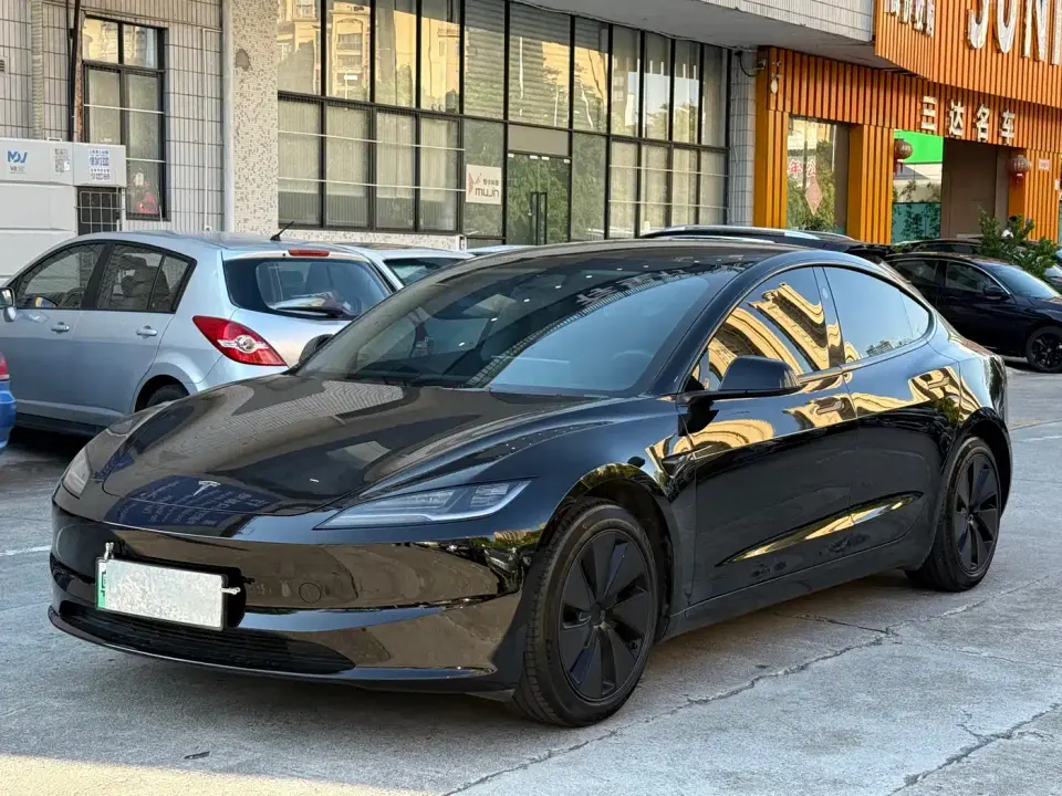 Tesla Model 3 Rear-Wheel Drive 2023