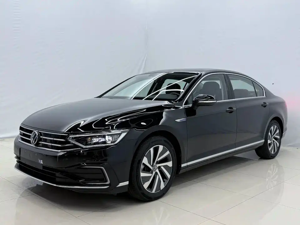 Volkswagen Magotan GTE Plug-in Hybrid GTE Luxury 2024