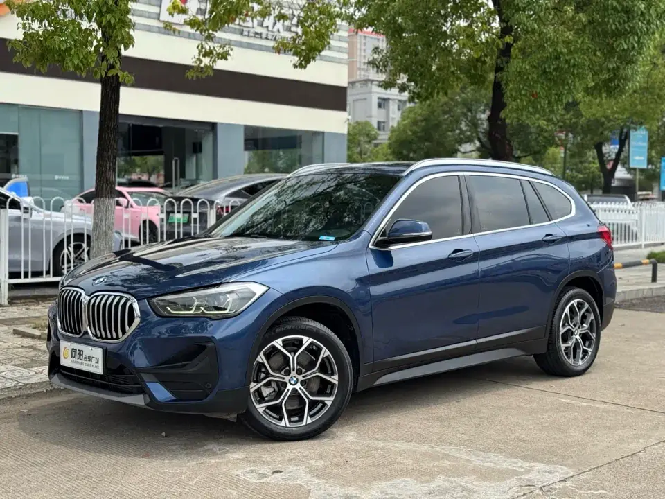 BMW X1 sDrive25Li Leading 2023