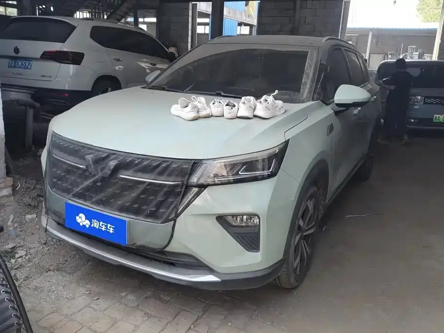 Wuling Motors Wuling Xingchen 1.5T CVT Stellar Edition 2021