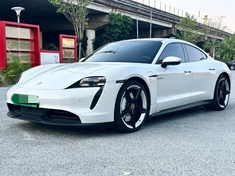 Porsche Taycan Taycan 2024