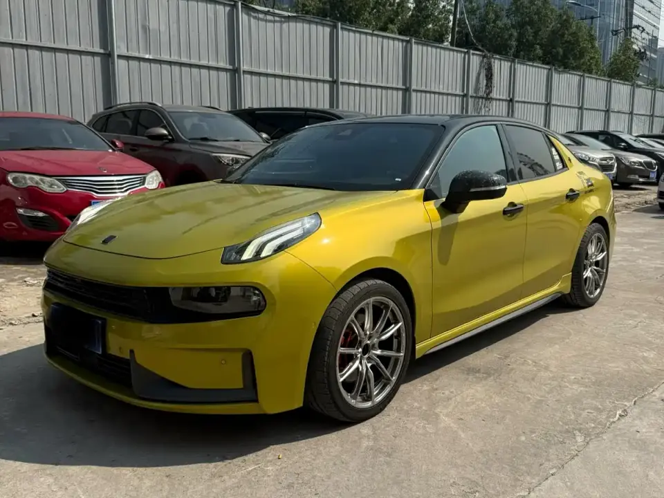 Lynk & Co 03 03+ 2.0TD Auto Hunter Wind Edition 2022