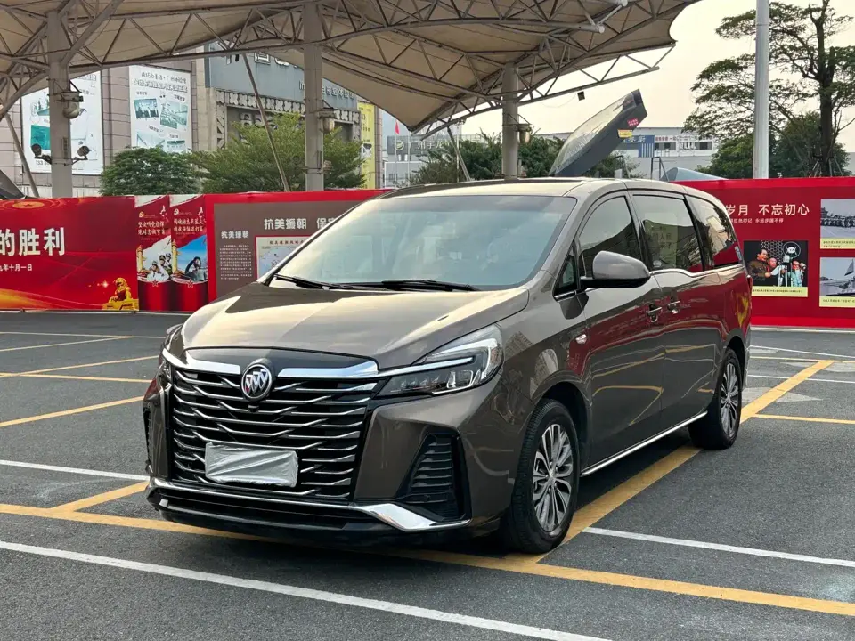 Buick GL8 Model Land Business Class Smart 2024
