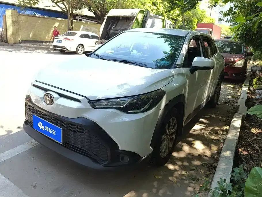 Toyota Frontlander 2.0L CVT Elite 2022