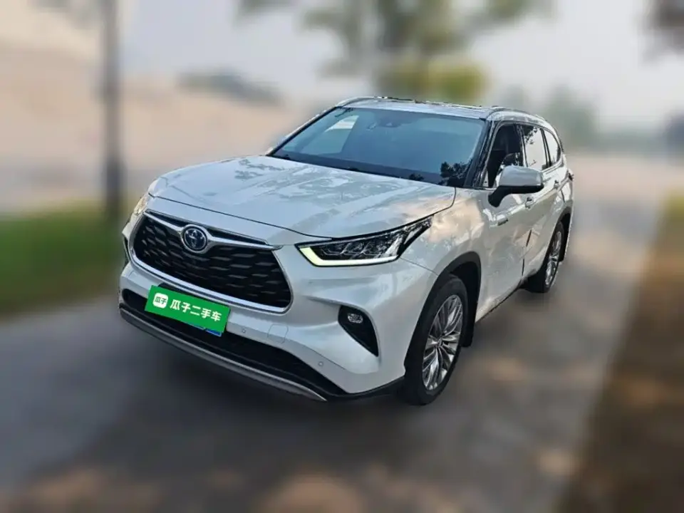 Toyota Highlander Dual Engine 2.5L 4WD Supreme Edition 7-Seater 2022