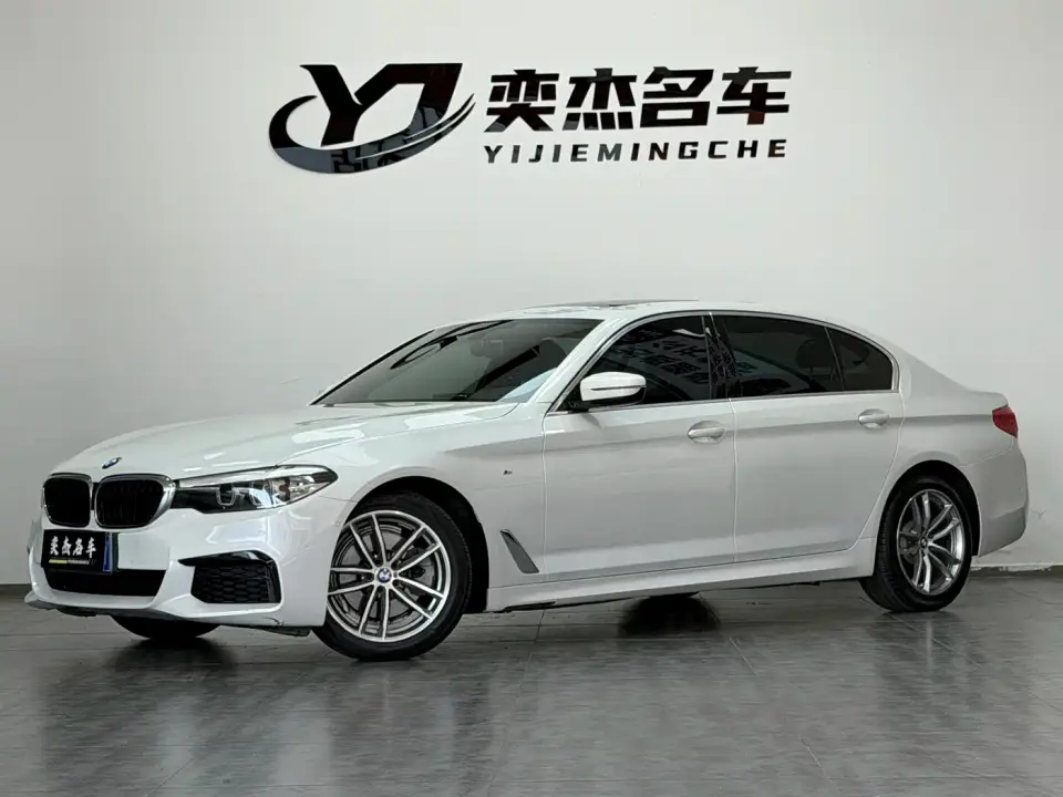 BMW 5 Series 525Li M Sport Package 2020