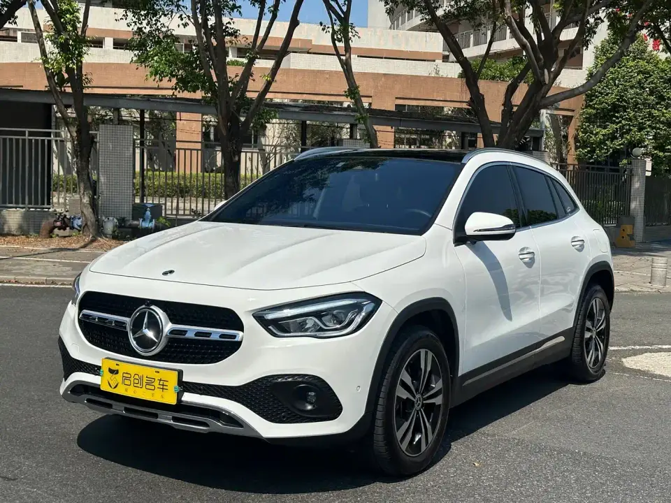 Mercedes-Benz GLA-Class GLA 220 2023