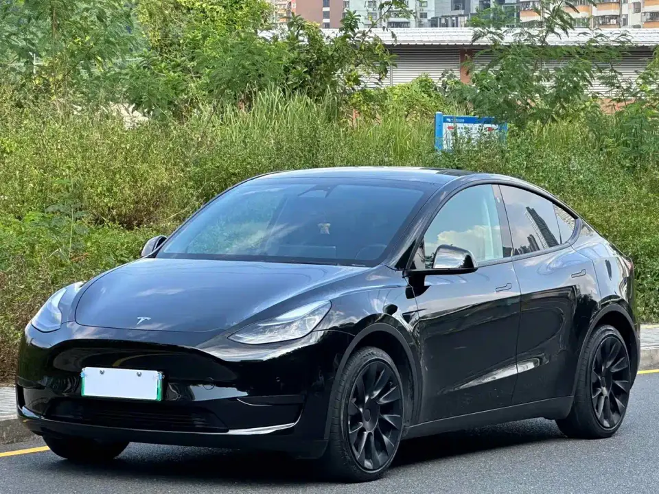 Tesla Model Y Facelift Rear-Wheel Drive Version 2022