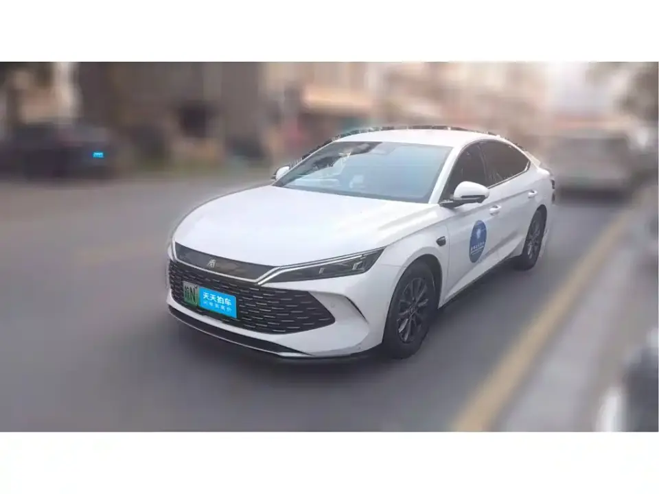 BYD Qin L DM-i Smart Drive Edition 80KM Leading 2025