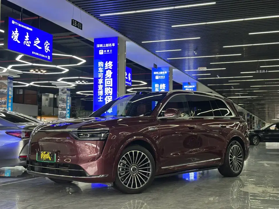 AITO Wenjie AITO M8 Model Extended Range Ultra Edition 53.4kWh 5-Seater 2025