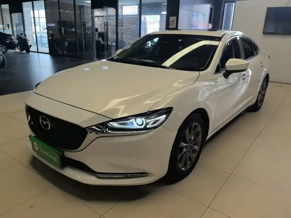 Mazda Atenza 2.0L Skyactiv Luxury 2020