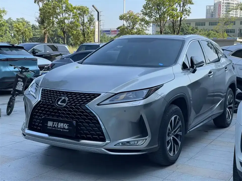 Lexus RX Facelift 300 2WD Elite Edition 2021