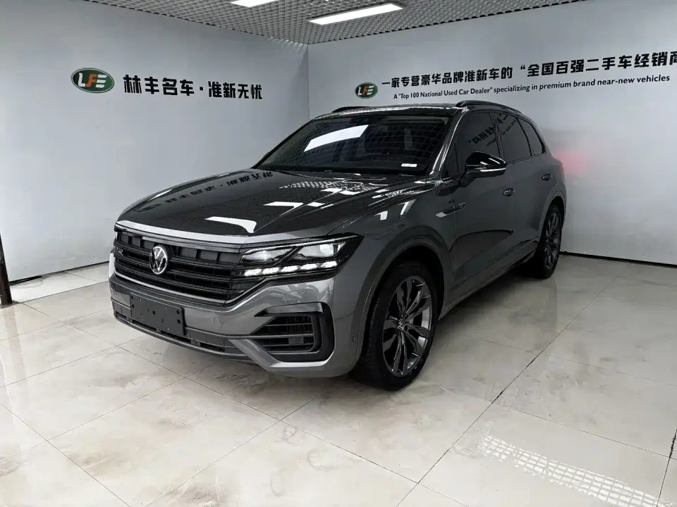 Volkswagen Touareg 3.0TSI Rui Xiang Edition Gloss Black Sport Package 2022