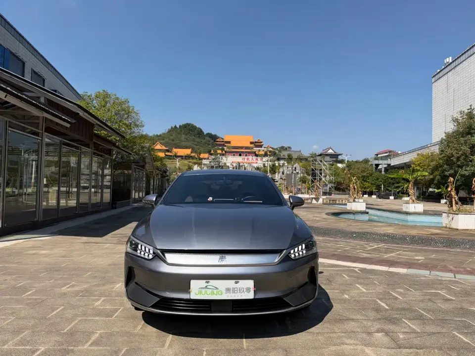 BYD Qin PLUS Champion Edition EV 420KM Leading Type 2024