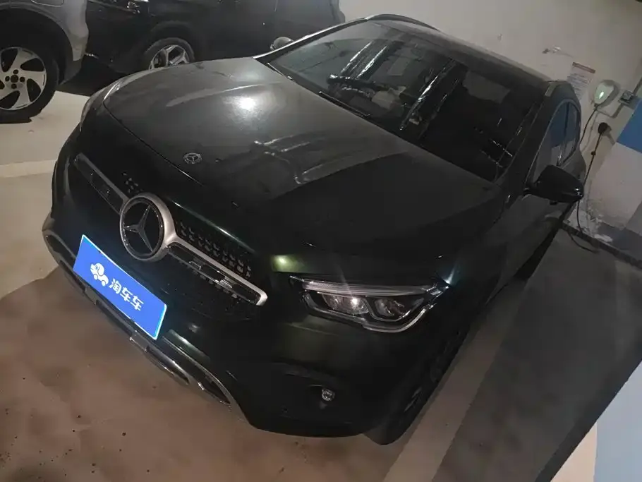 Mercedes-Benz GLA-Class GLA 200 2020