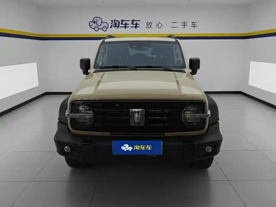 Tank 300 New Energy Hi4-T 2025