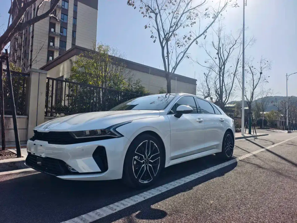 Kia K5 2.0T Flagship Edition 2026