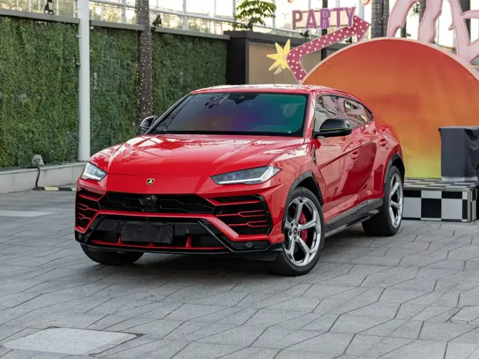 Lamborghini Urus 4.0T V8 2019