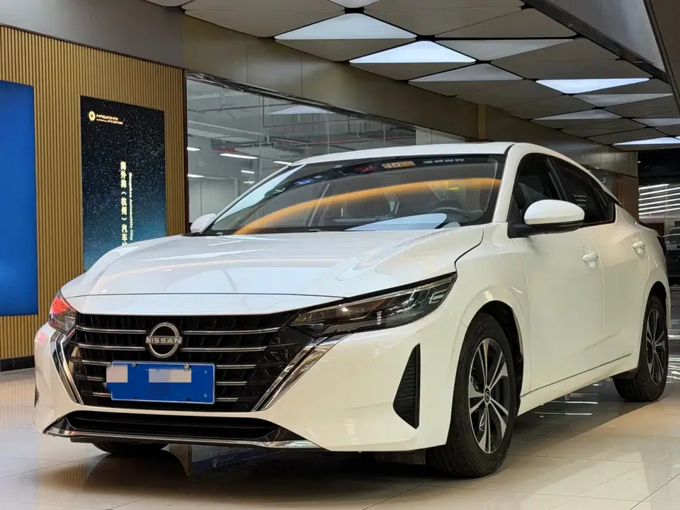 Nissan Sylphy 1.6L CVT Deluxe Edition 2024