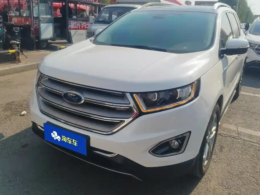 Ford Edge EcoBoost 245 FWD Luxury 7-seater China V 2019