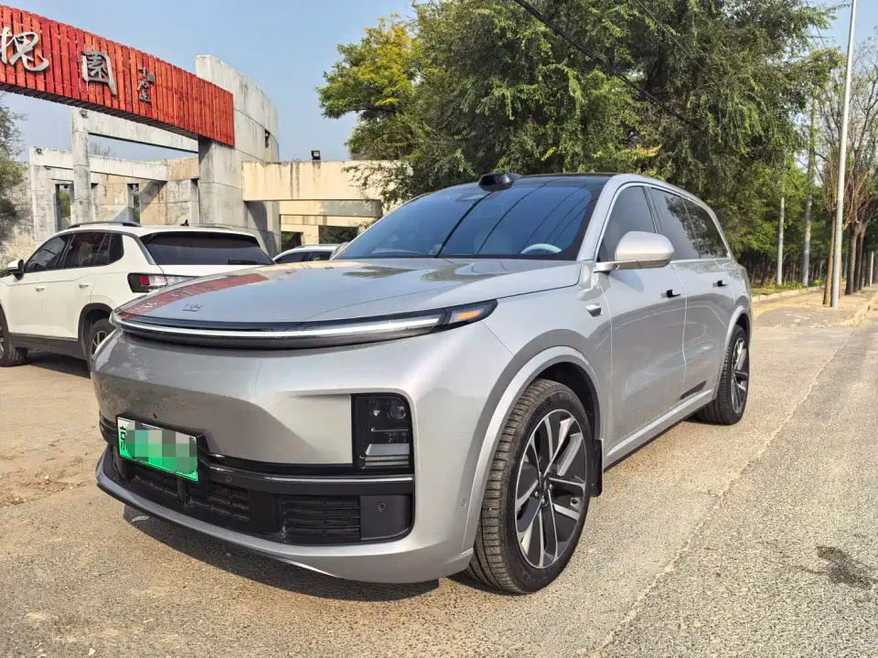 Li Auto Li Xiang L9 Model Ultra 2025