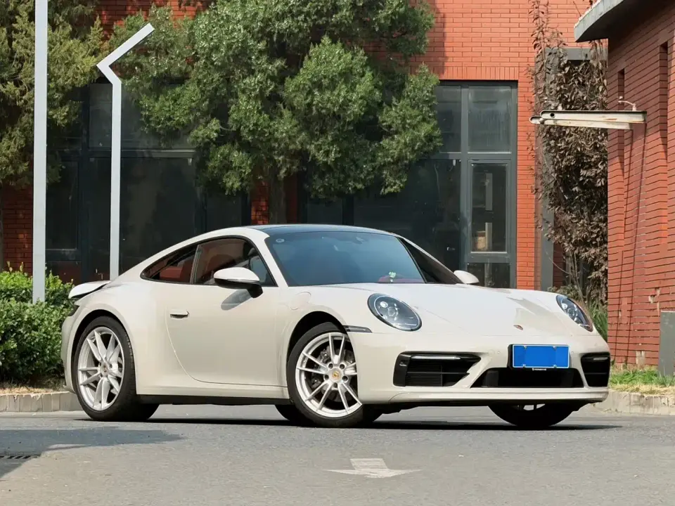 Porsche 911 Carrera 3.0T 2023