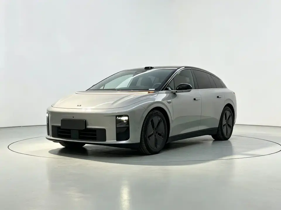 Li Auto i6 2WD Base Model 2026
