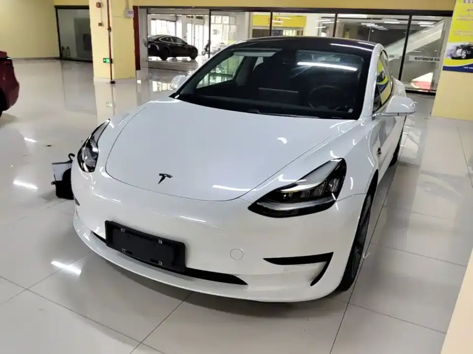 Tesla Model 3 Standard Range Rear-Wheel Drive Upgrade 2020
