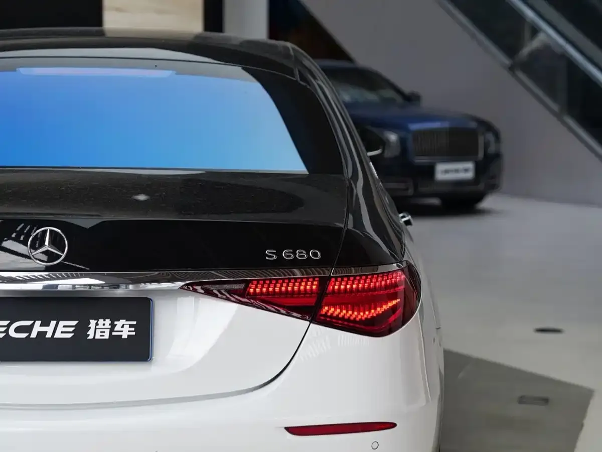 Mercedes-Benz Maybach S-Class S 680 4MATIC 2023 — фото 19