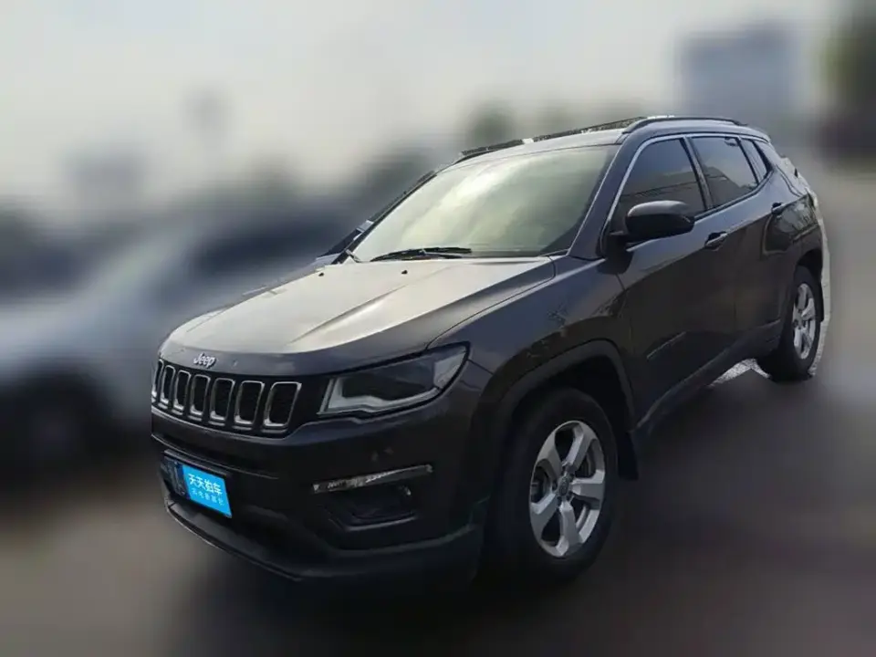 Jeep Compass 220T Automatic Family Edition 2019