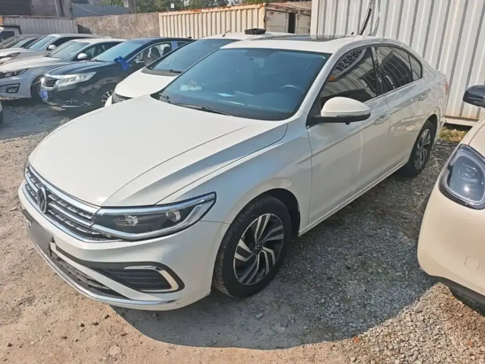 Volkswagen Bora 200TSI DSG Joy Ride Navigation Edition 2025