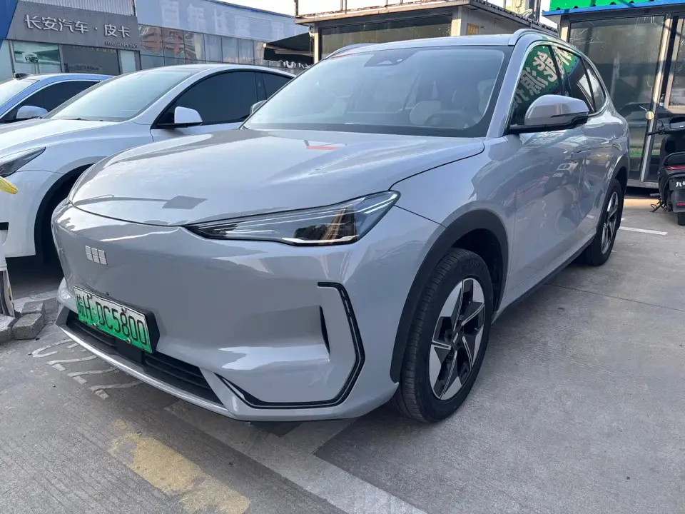 Geely Galaxy Galaxy E5 530km Explore+ Edition 2025