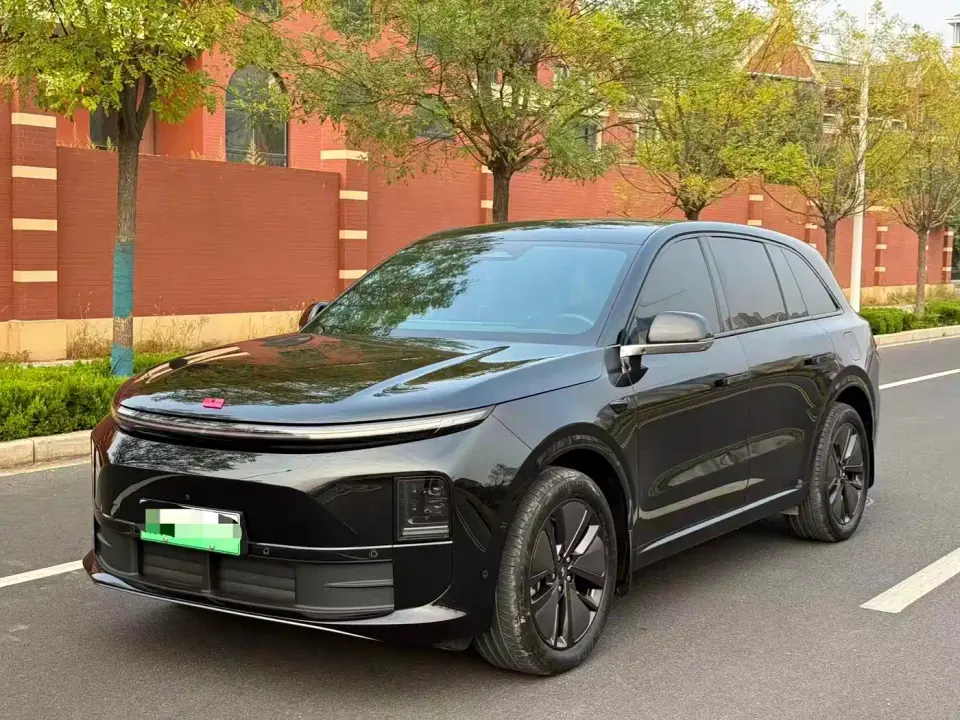 Li Auto L6 Pro 2025