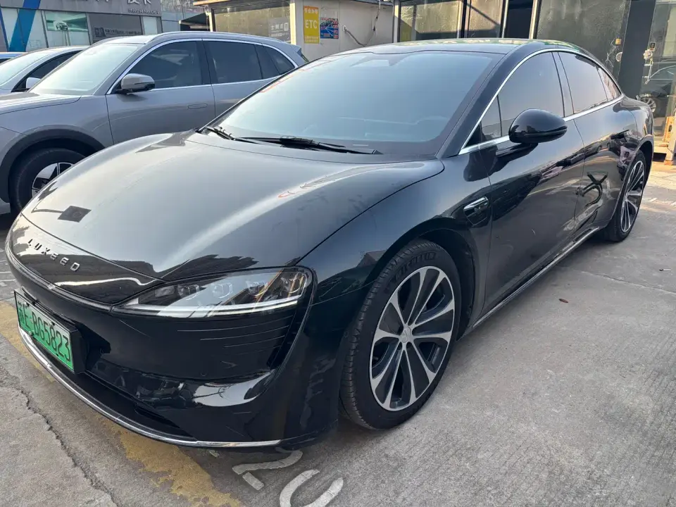 Zhijie S7 Model 705km Pro 2025