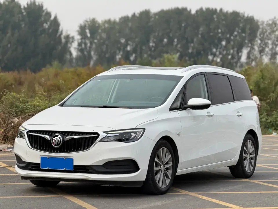 Buick GL6 323T Mild Hybrid Connected Luxury 2022